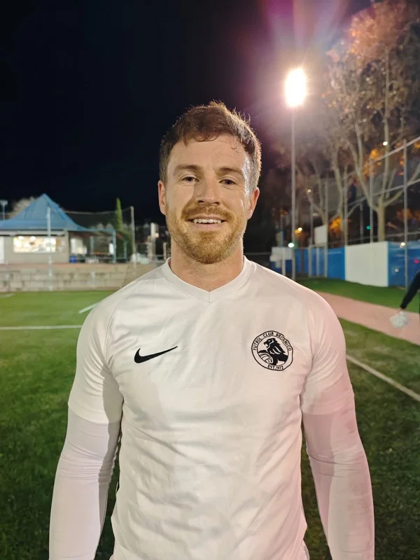 Ciaran McHugh de FC Británicos