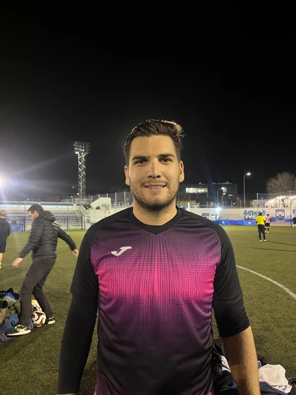Alberto Pinilla de Tiralíneas FC