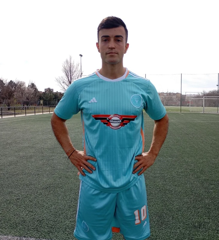 Mario Redondo de Niutin CF